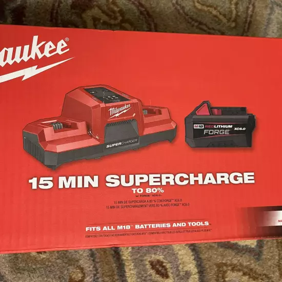 Milwaukee M18 FORGE 6Ah battery + Dual Bay Super Charger. 18V. 48-59-1861