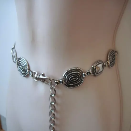 70's Ornate Silver Vintage Chain Belt O/S Adjustable Waist Full Length 58"