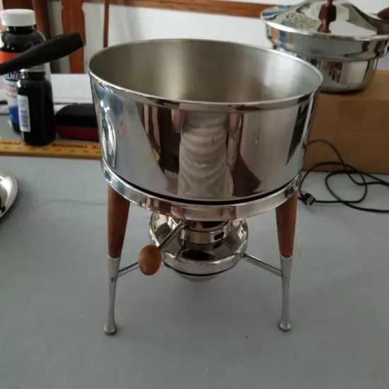 Vintage fondue pot/chaffing dish stainless steel handles, tray, burner, 8 forks