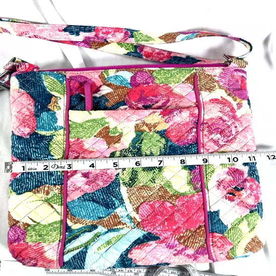 NWOT. Vera Bradley "Super Bloom" Iconic Hipster Crossbody Bag 12x11x2