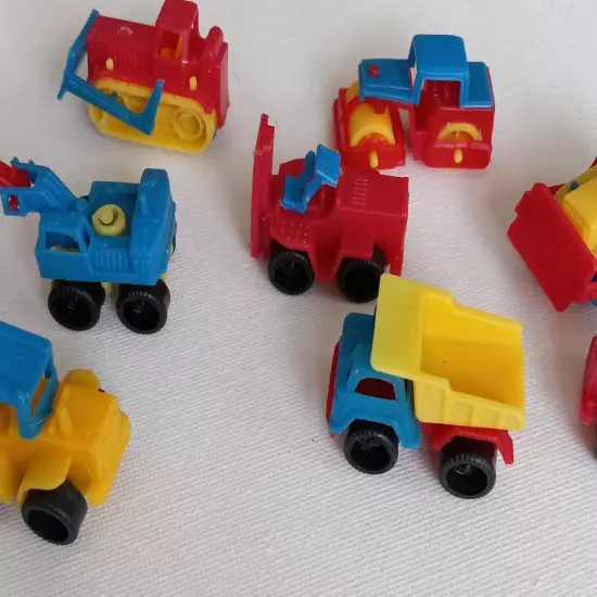 Cake Toppers. Plastic Construction Work Trucks. 8 Piece