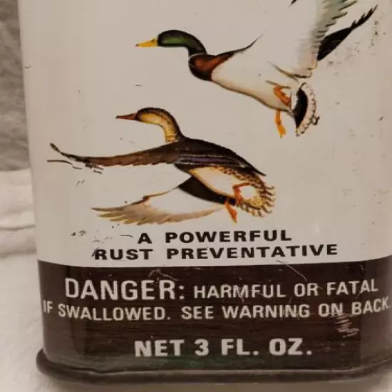 OUTERS GUN OIL TIN 445A WITH FLYING DUCKS PICTURED NICE PARTIAL CONTENTS 