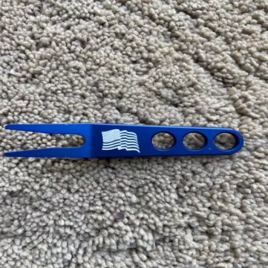 Scotty Cameron Blue Flag Divot Repair Tool USA Blue Flag Pivot