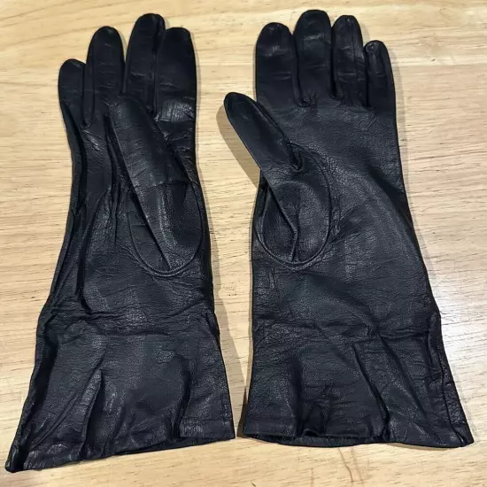 NEIMAN MARCUS Vintage Kid leather Silk Lined Black Gloves Size 6 3/4