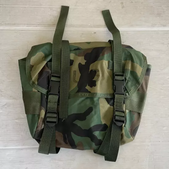 NEW UNISSUED USGI WOODLAND CAMO FIELD TRAINING PACK