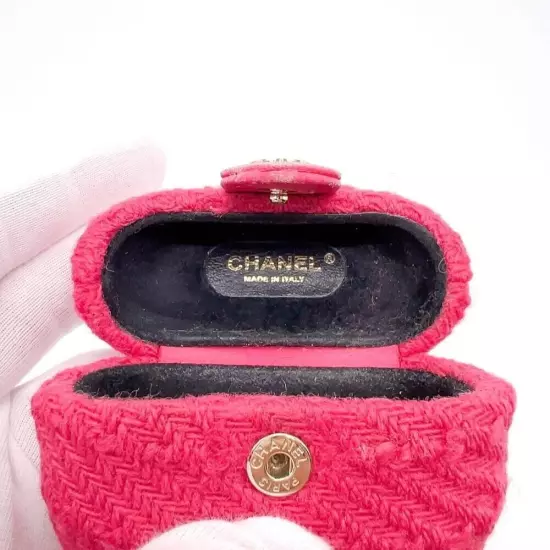 Chanel Coco Mark Tweed AirPods Pro Earphone Case