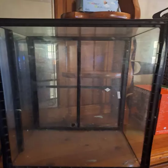  exo terra reptile terrarium tank size 24 X 18 X 12 "