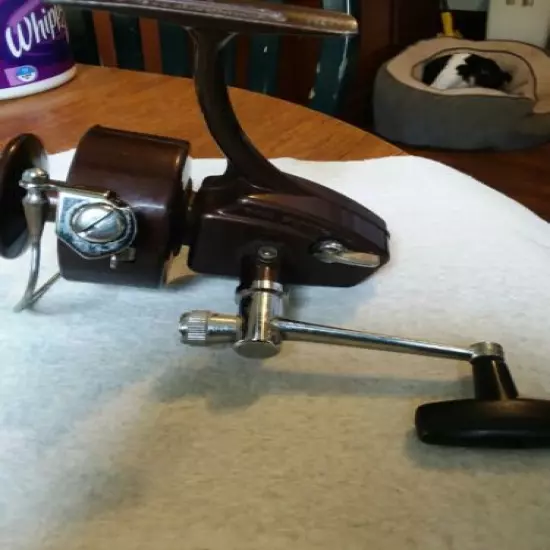 Hurricane Atlantis No 2800 Fishing Reel vintage