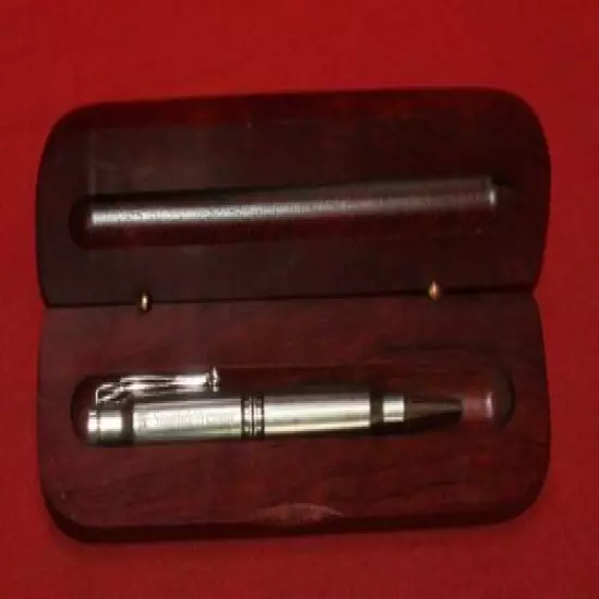 Smith & Wesson Pen in Wooden Box