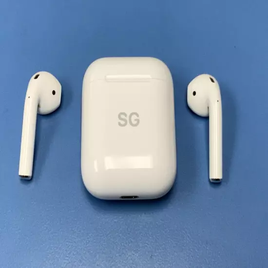 Apple AirPods 1st Gen A1523 Bluetooth Earbuds with Case White Working Used