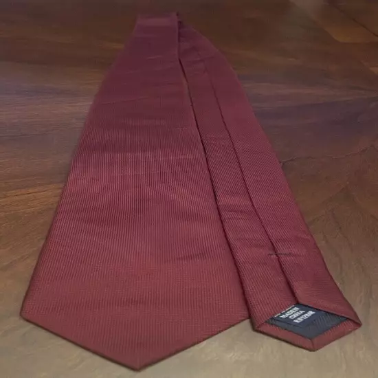 Club Room Burgundy 100% Silk Men’s Neck Tie Made In China