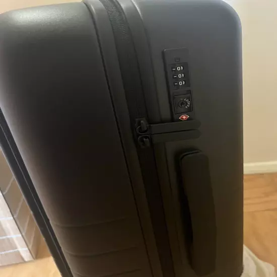 Monos Carry-On Pro Plus Luggage Midnight Black | NEW ✅