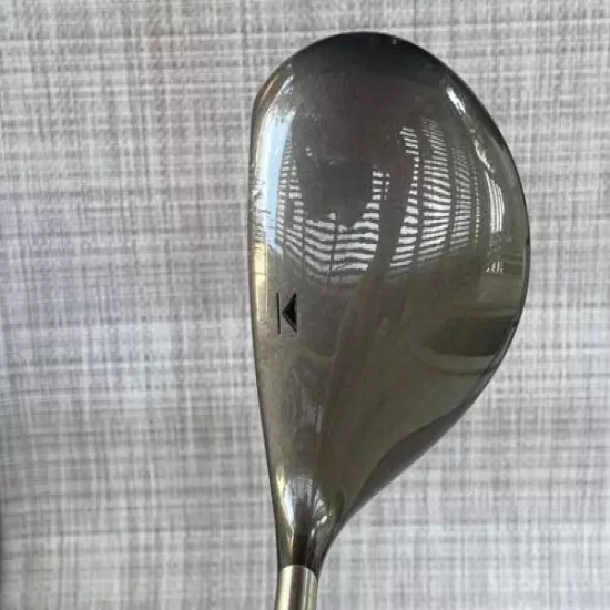 NICE Titleist 975D Titanium 8.5* Driver ~ Graphite 60 SX flex