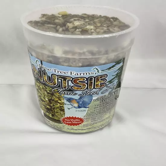 Bird Food Pine Tree Farms Nutsie Classic Seed Log 40 Ounces