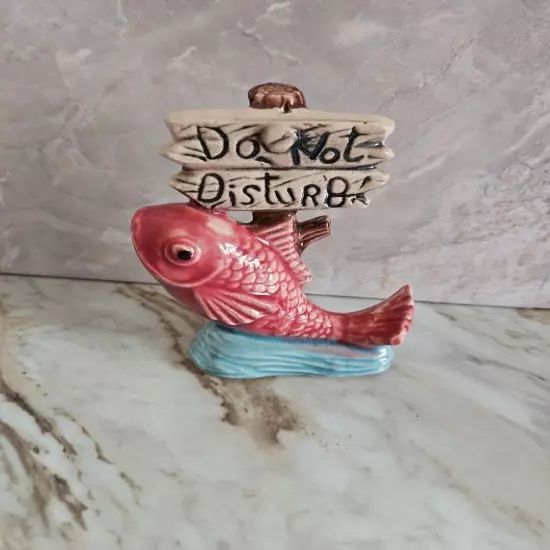 Vintage Ceramic Fish Tank Decoration Aquarium Figurine ‘Do Not Disturb’ 4.5” 