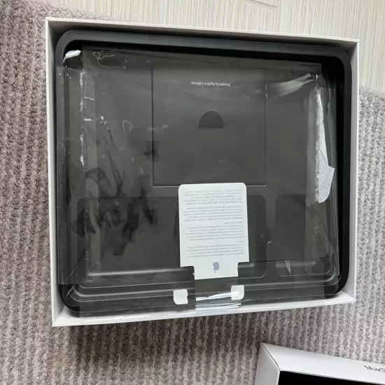 EMPTY BOX ONLY Apple MacBook Air 11"