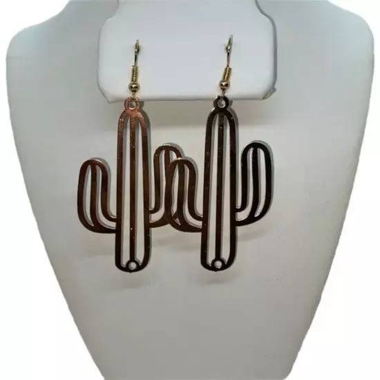 NWT Gold-Tone Laser Cut Thin Metal Cactus Dangle Earrings