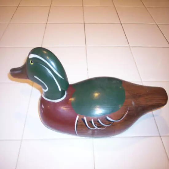 EXCELLENTLY HANDCRAFTED SOLID WOOD COLLECTIBLE 15in DECOY WOODS DUCK 