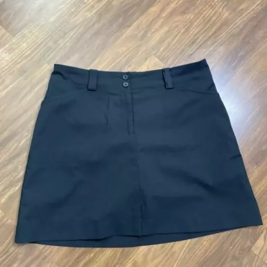 Nike Gold ladies 8 black skort excellent condition buttons pockets Dri Fit