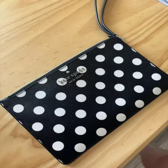 kate spade l zip wristlet