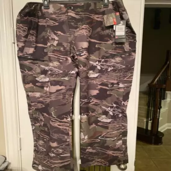 Under Armour Storm Forest Camo Hunting Pants (42 x 32)(NWT) MSRP $100