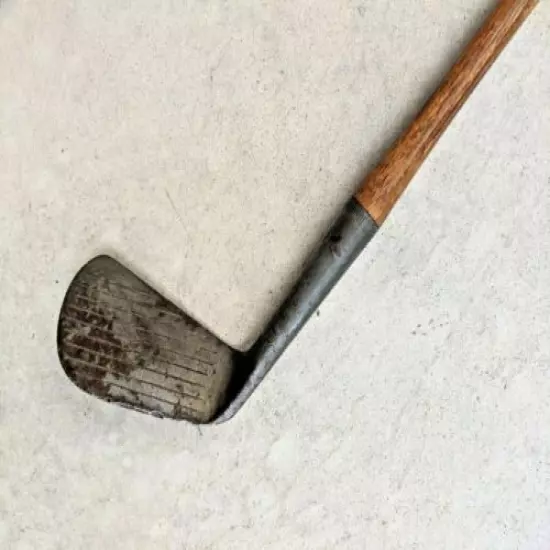 Antique Hickory Wood Shaft Golf Club A.J. Reachloz Hammer Anvil Brand Mashie