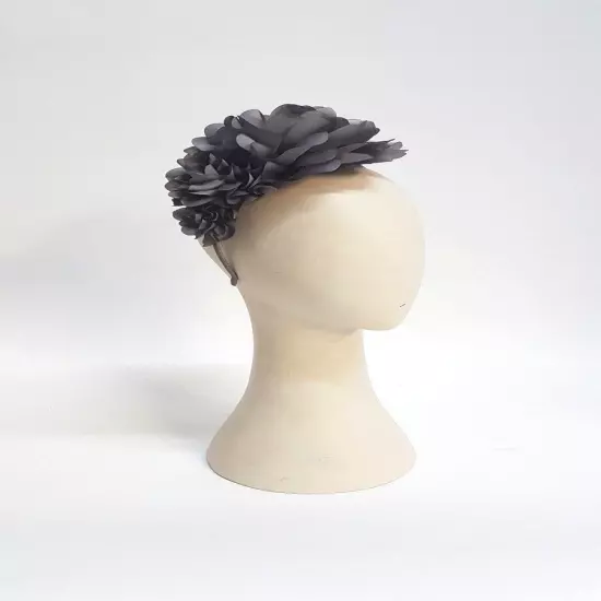 Chrysanthemum Flower Fascinator