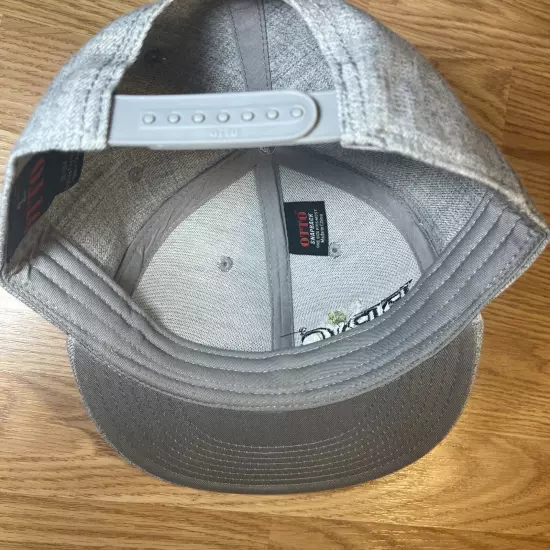 Epic Brewing Gray Cloth Embroidered Baseball Hat / Cap One Size Snap Back