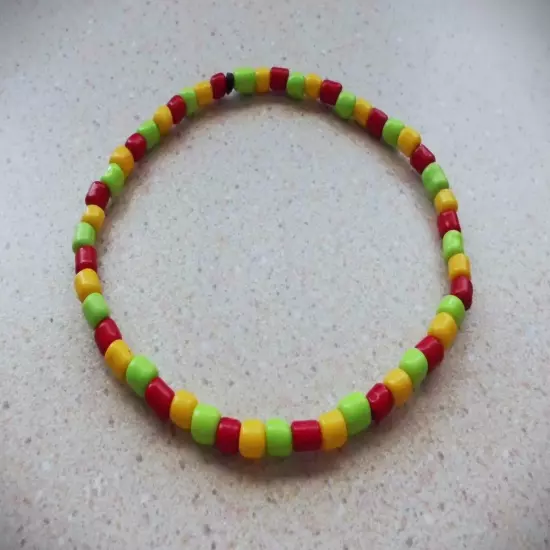 7.5 - 8" MEN'S RASTA SMALL SEED BEADED STRETCH BRACELET NEW *USA