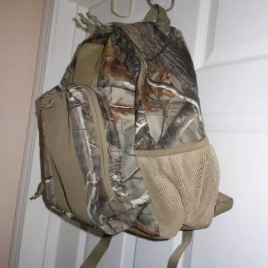 Mossy Oak Camo Backpack w/Padded Straps w/Netted Side 2 Compartments