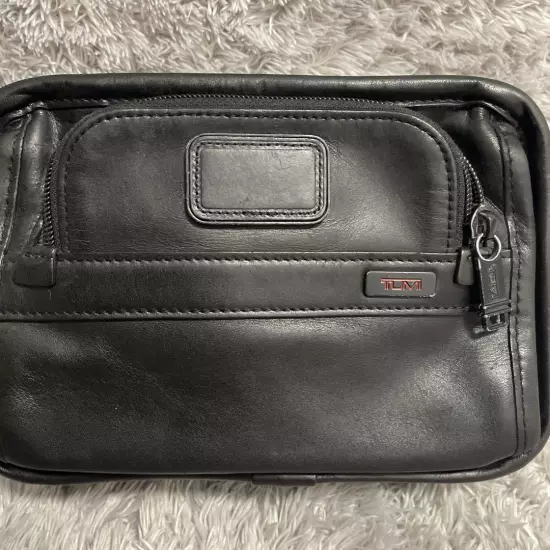 Tumi Second Bag Clutch 92104Dh