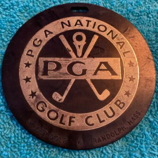 BAG TAG 1972 P.G.A. NATIONAL GOLF CLUB / PALM BEACH, GARDENS, MEMBERS TAG