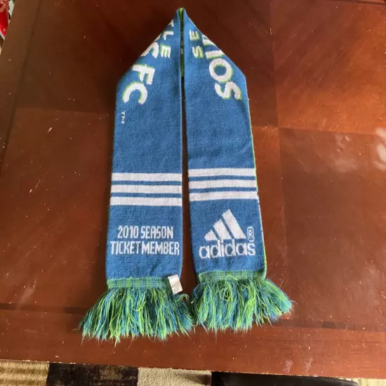 Adidas Seattle Sounders FC Green & Blue Soccer Scarf (2010 Season Ticket Member)