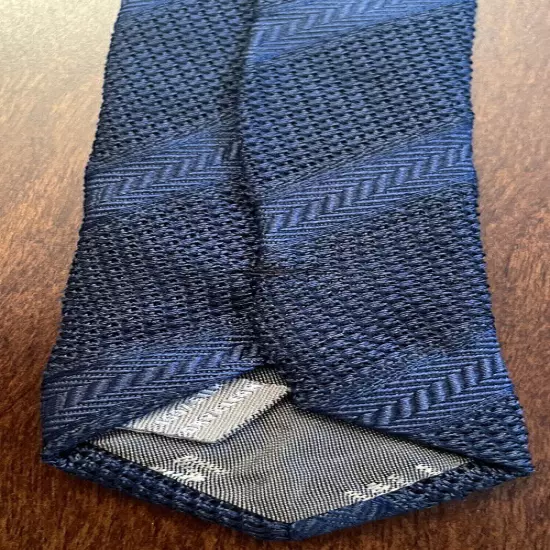 Todays Man Blue Italian Fabrication 100% Silk L58” W3.75”