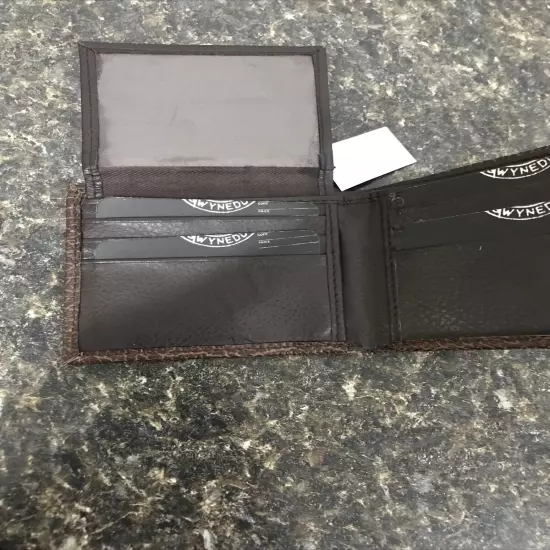 Men's Vegan Wallet 2 Cash Slots 6 Card slots Brown (LR-6)