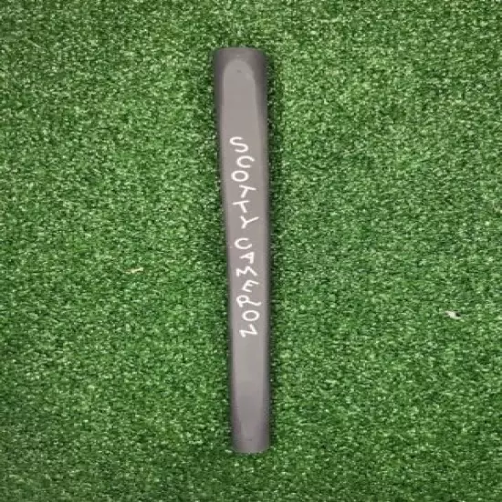 Dancing Scotty Cameron Grip Professionally Pulled