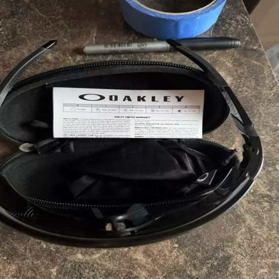 Oakley Encoder 009401 W/ Prizm Lenses