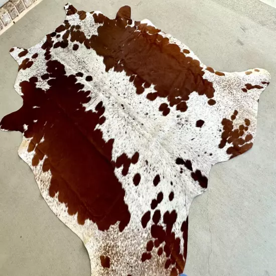 Large Cowhide Rugs Brown Real Hair on Cow Hide Animal Skin Area Rugs 6 x 6 ft