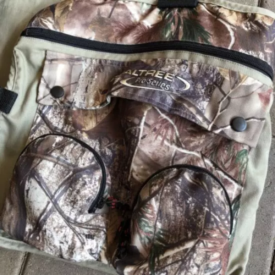 Whitewater Realtree Pro Series ap Camo Duck Turkey Hunting Gun Vest XL/XXL