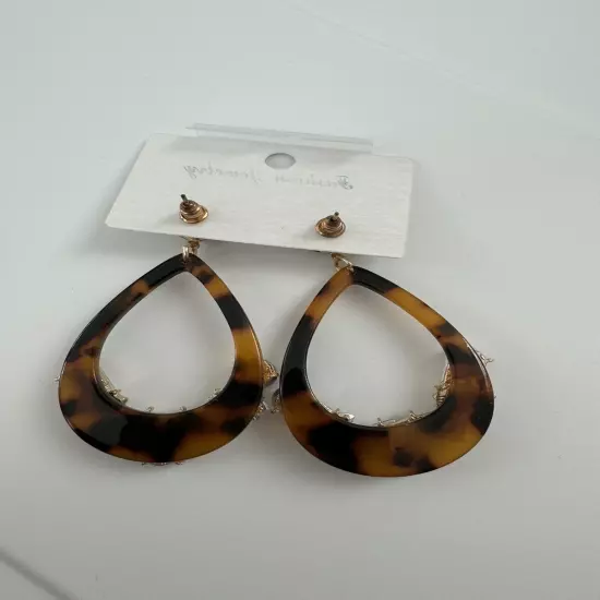 Leopard print Dangling earrings