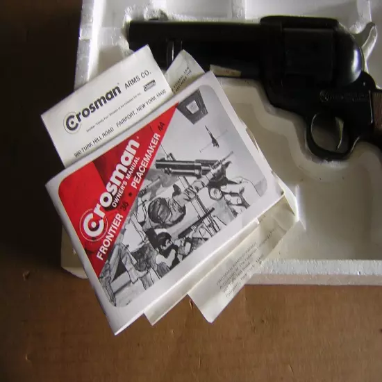 VINTAGE CROSMAN FRONTIER MODEL 36 Co2 PEACEMAKER BB REVOLVER, PAPERS & BOX