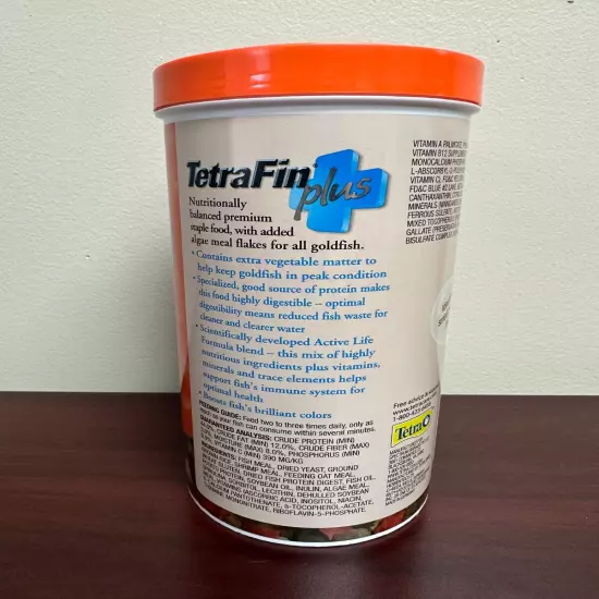 TetraFin Goldfish Flakes Plus 7.06 oz -opened not used