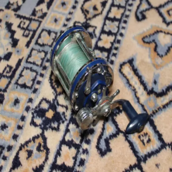 Vintage - Olympic Dolphin 621-LW Trolling Fishing Reel Blue/Silver