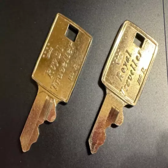 Vintage Royal Traveller 2 Matching Luggage Keys Marked 160 R