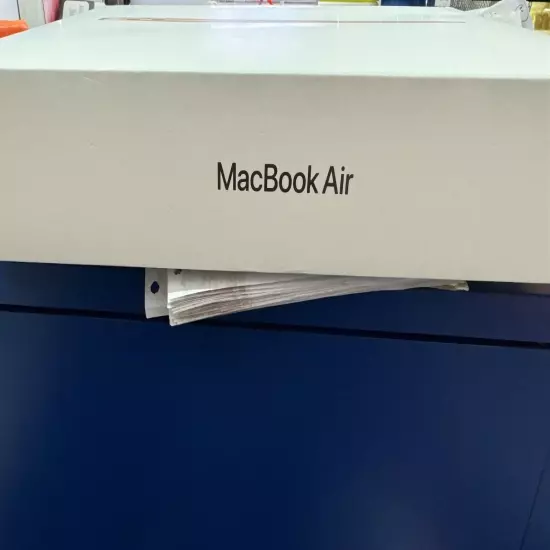 (BOX ONLY) 13-inch Macbook Air with Apple M1 chip