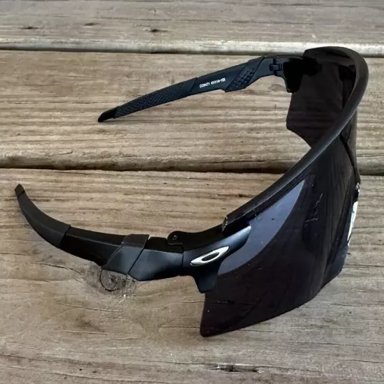 Mens Oakley Encoder Sunglasses