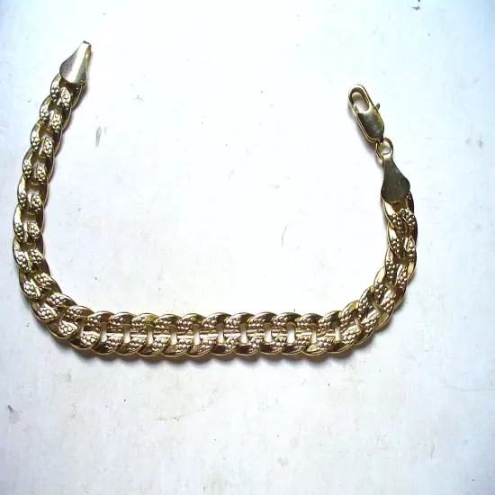 Men chain 18k gold plated bracelet. Real nice. 9 inches long.