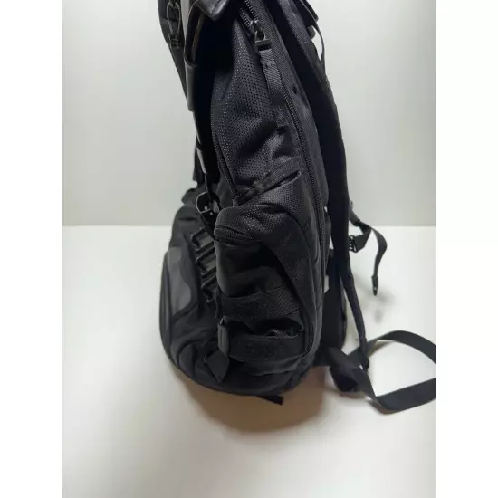 Oakley Tactical Kitchen Sink Backpack Field Gear 20-S1242-B