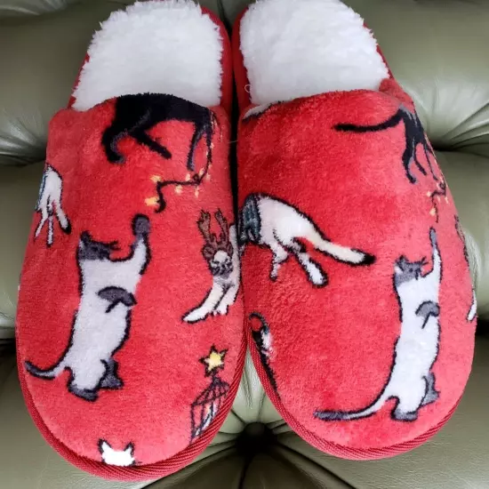 VERA BRADLEY HOLIDAY CATS MEOW ROBE or SLIPPERS:NWT CATS MEOW Limited Edition