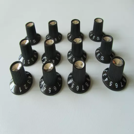 12x Guitar AMP Knob Amplifier Skirted Knobs Black w/ Silver Cap for Fender